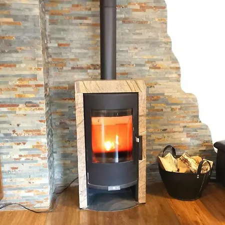 Elisabeth Eifel דירה Mosbruch