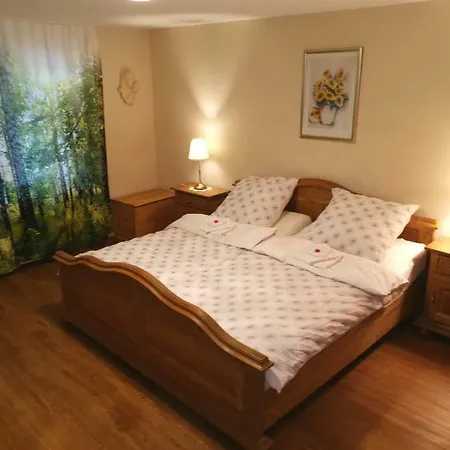 Elisabeth Eifel דירה